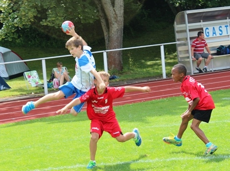 Ohne Niederlage in der Sommerhitze von Helmsheim