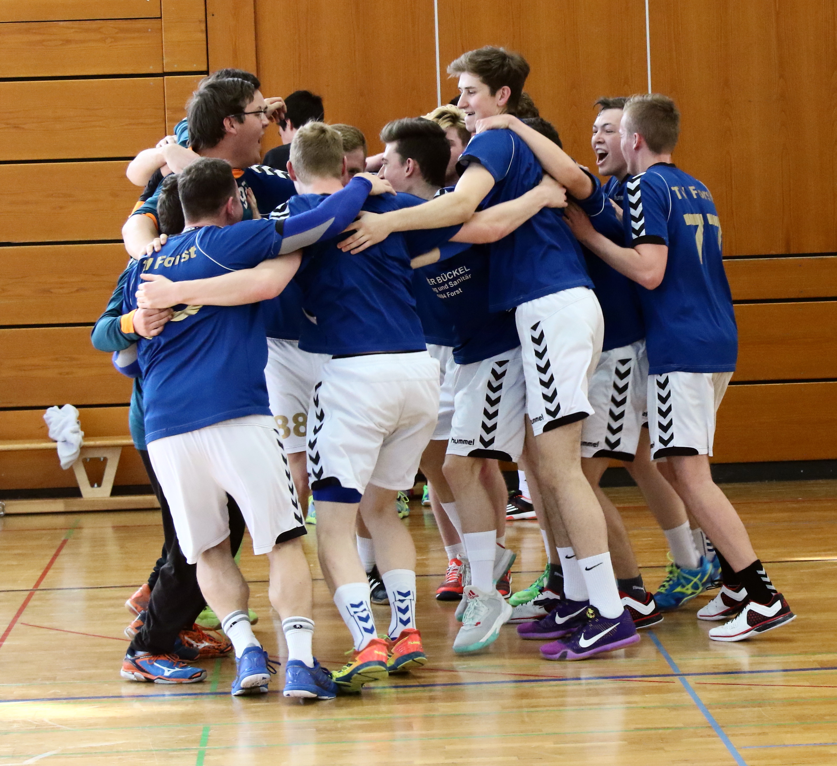Bezirksliga wir kommen